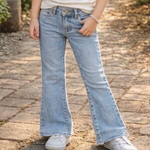 NWT RSQ Kids Girls Light Wash Frayed Hem Flare Jeans Size 7